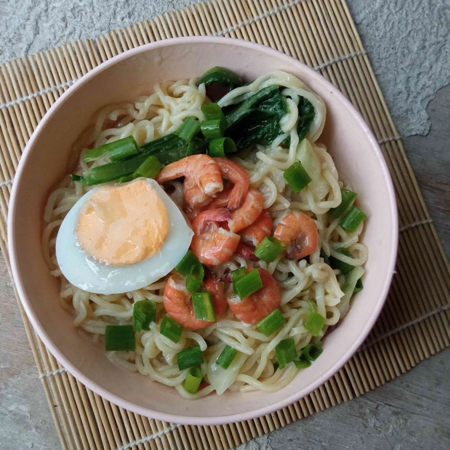 Mie Nyemek Udang & Bakso