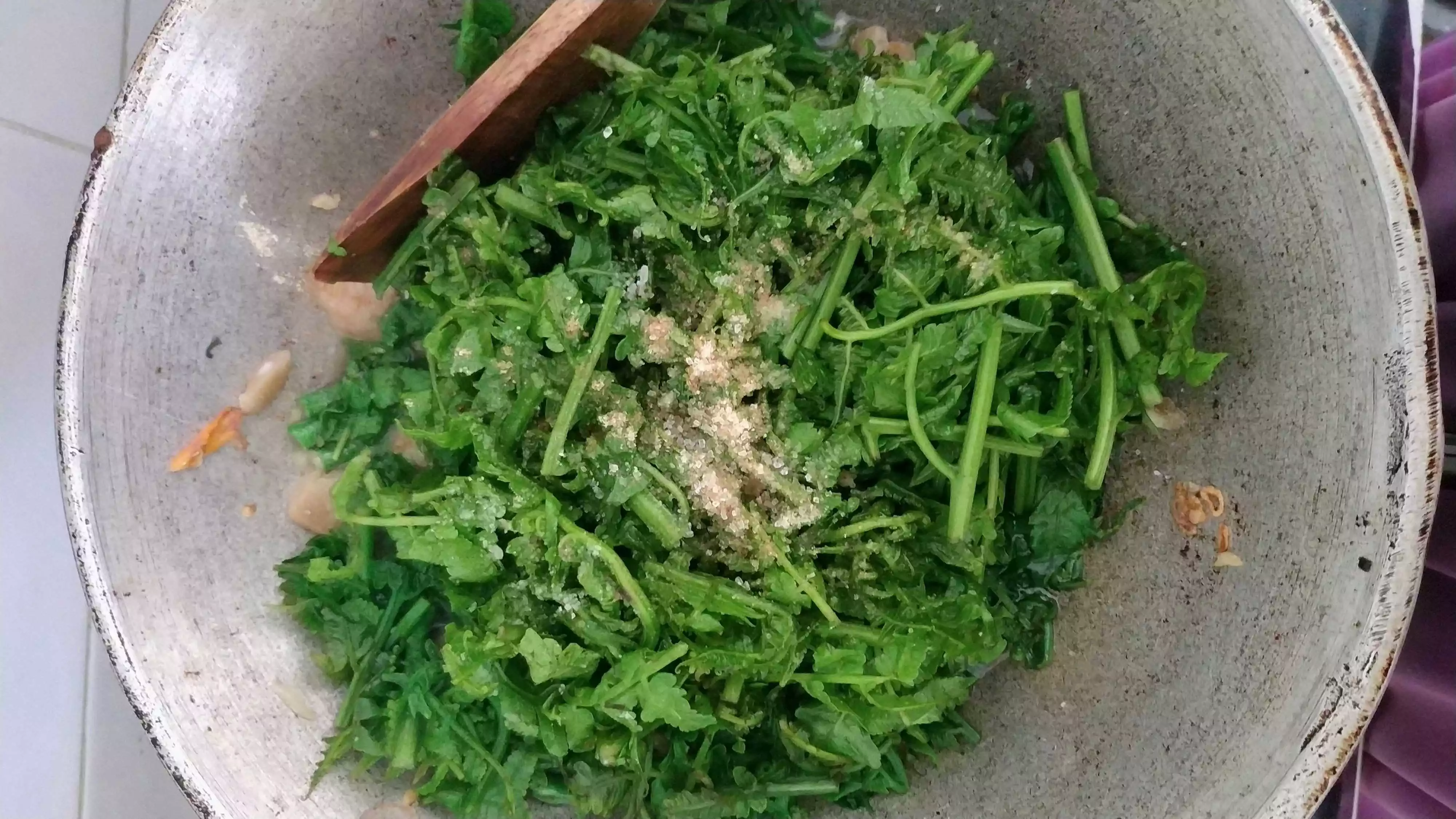 Step 6 Tumis Pakis Kacang Panjang