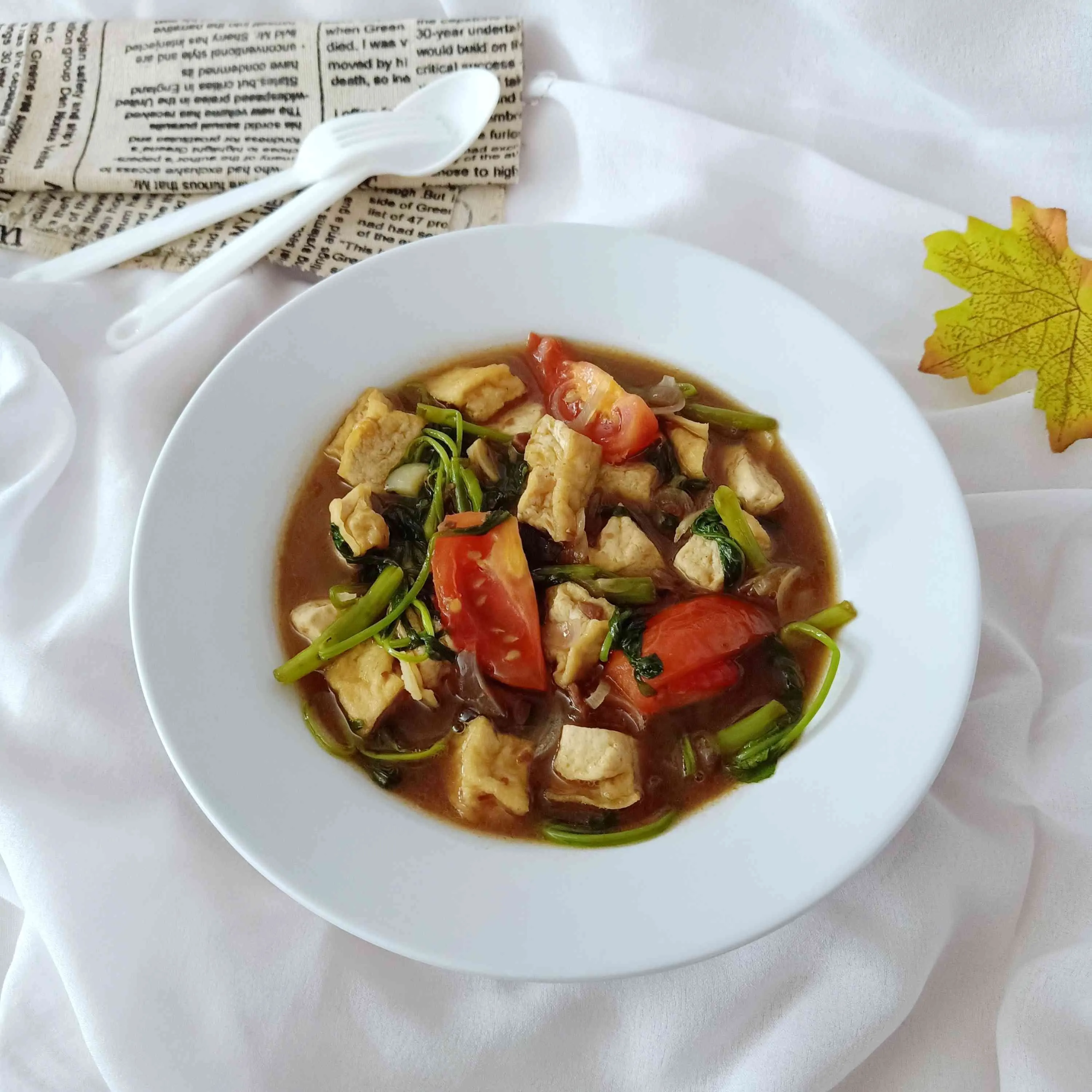 Kangkung dan Tahu Tumis Tauco