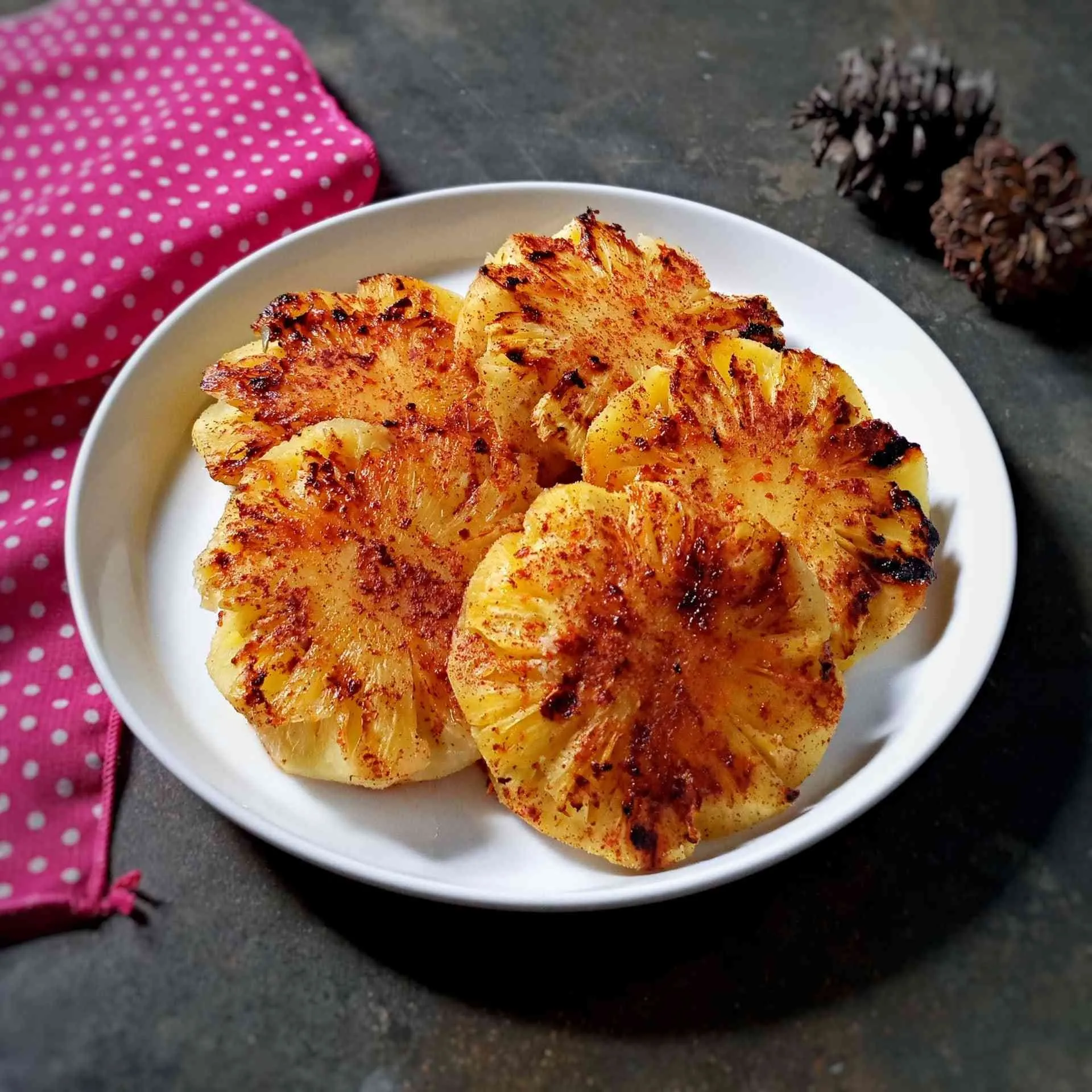 DietFood : Grilled Pineapple