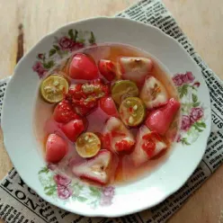 Asinan Jambu Air