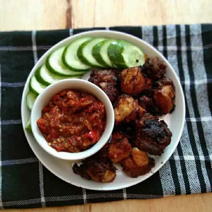 Telur Ikan Mas Goreng Cocol Sambal