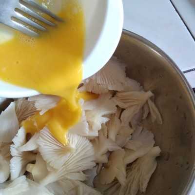 Step 1 Jamur Tiram Crispy