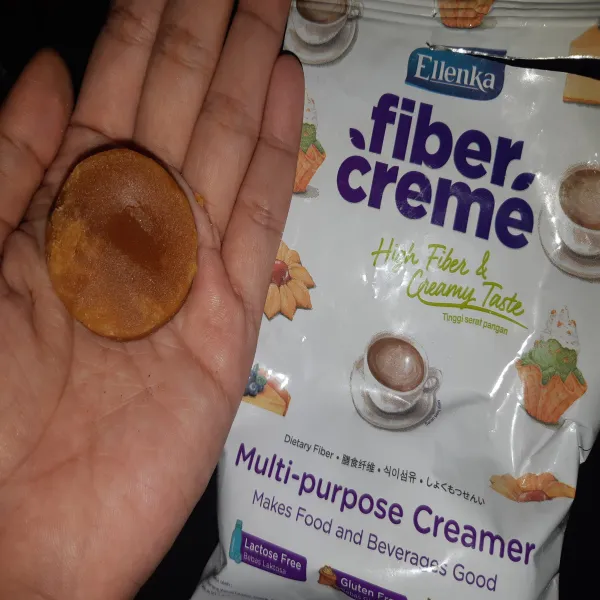 Siapkan bahan, ukuran gula Jawa yang saya gunakan seperti difoto ya, gunakan 4 keping (atau disesuaikan dengan gula jawa yang ada di rumah anda)