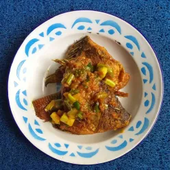 Ikan Nila Bumbu Kuning