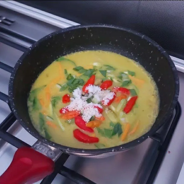 Step 4 Ikan Goreng Acar Kuning