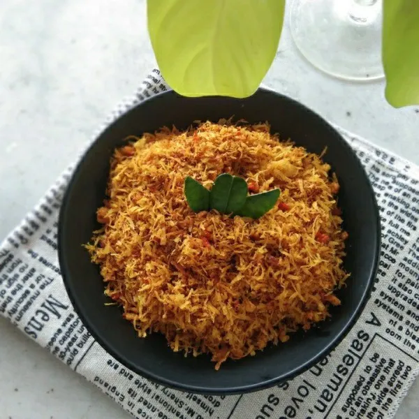 Salin dalam wadah saji, sajikan.