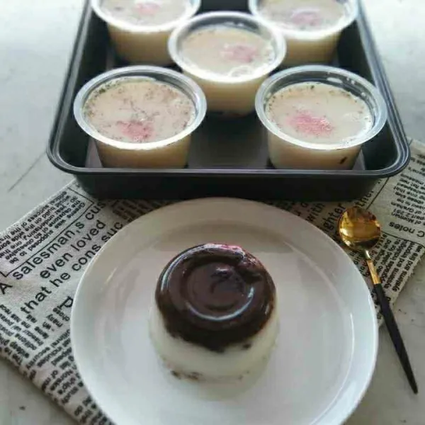 Puding Susu Oreo