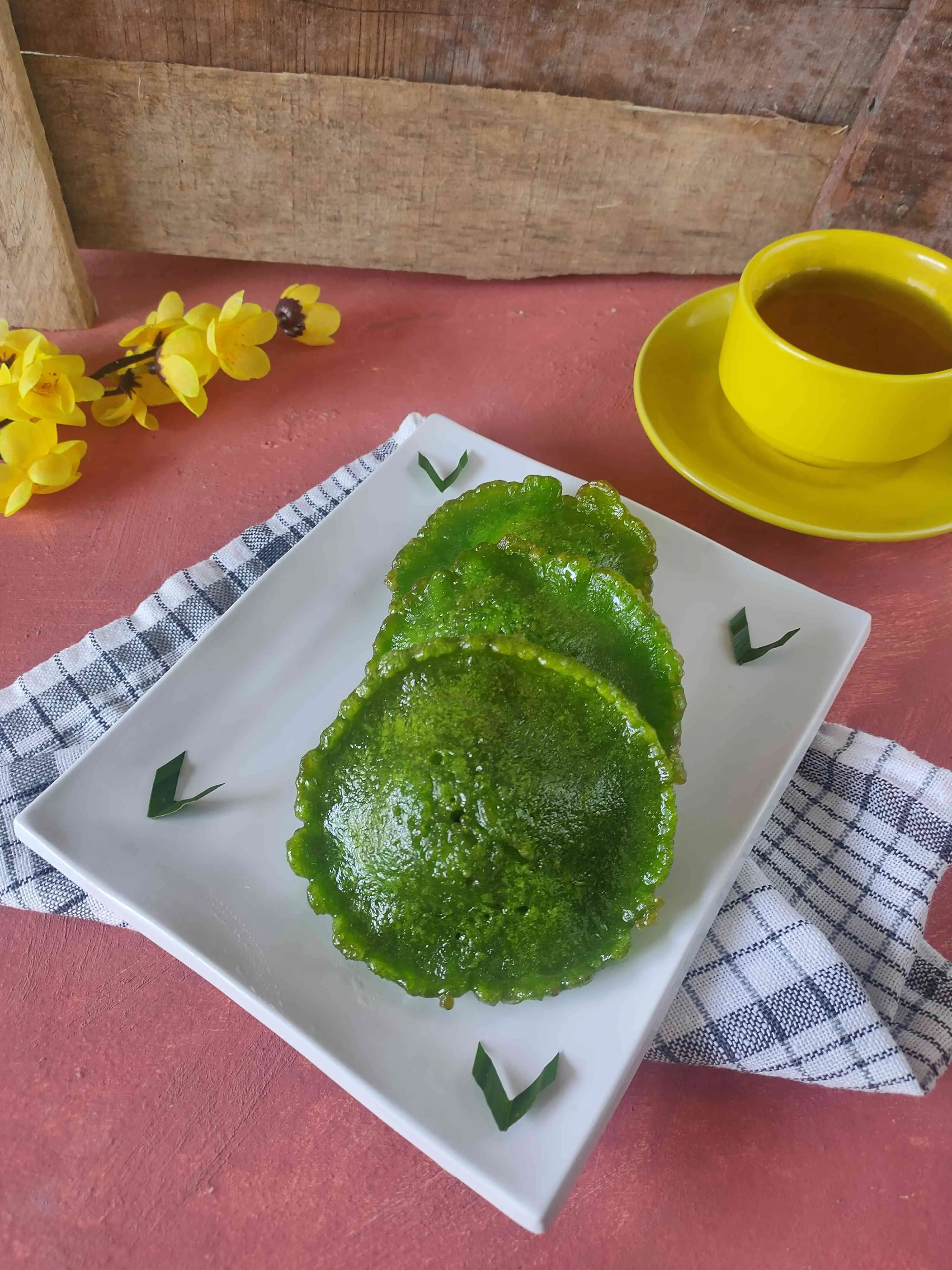 Kue Cucur Pandan