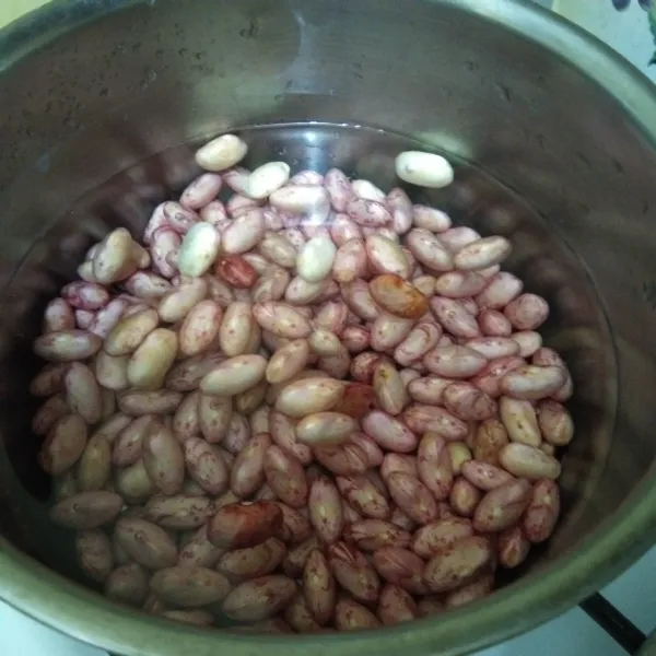 rebus hingga matang kacang merah, tiriskan.