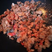 Panaskan wajan. Beri minyak. Tumis bumbu halus dan oncom secara ...