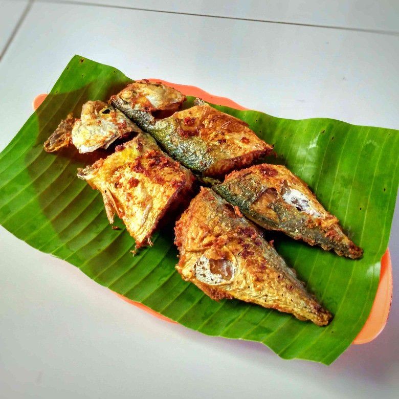 Resep Kembung Goreng Bumbu Kunyit Sederhana Rumahan Di Yummy App