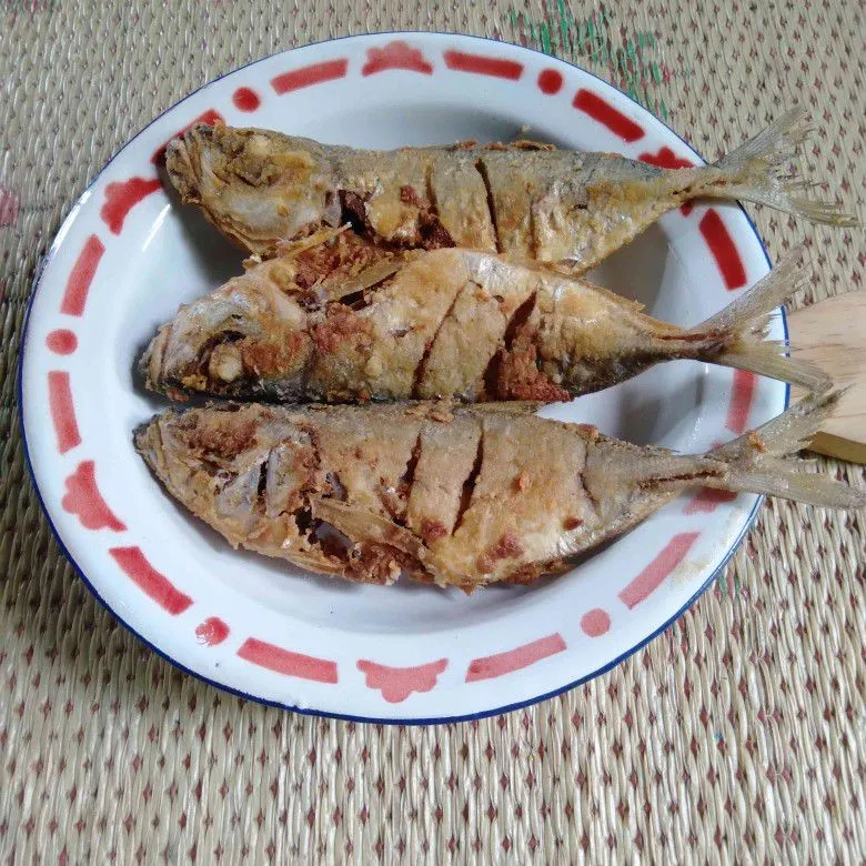 Ikan Kembung Goreng Tepung