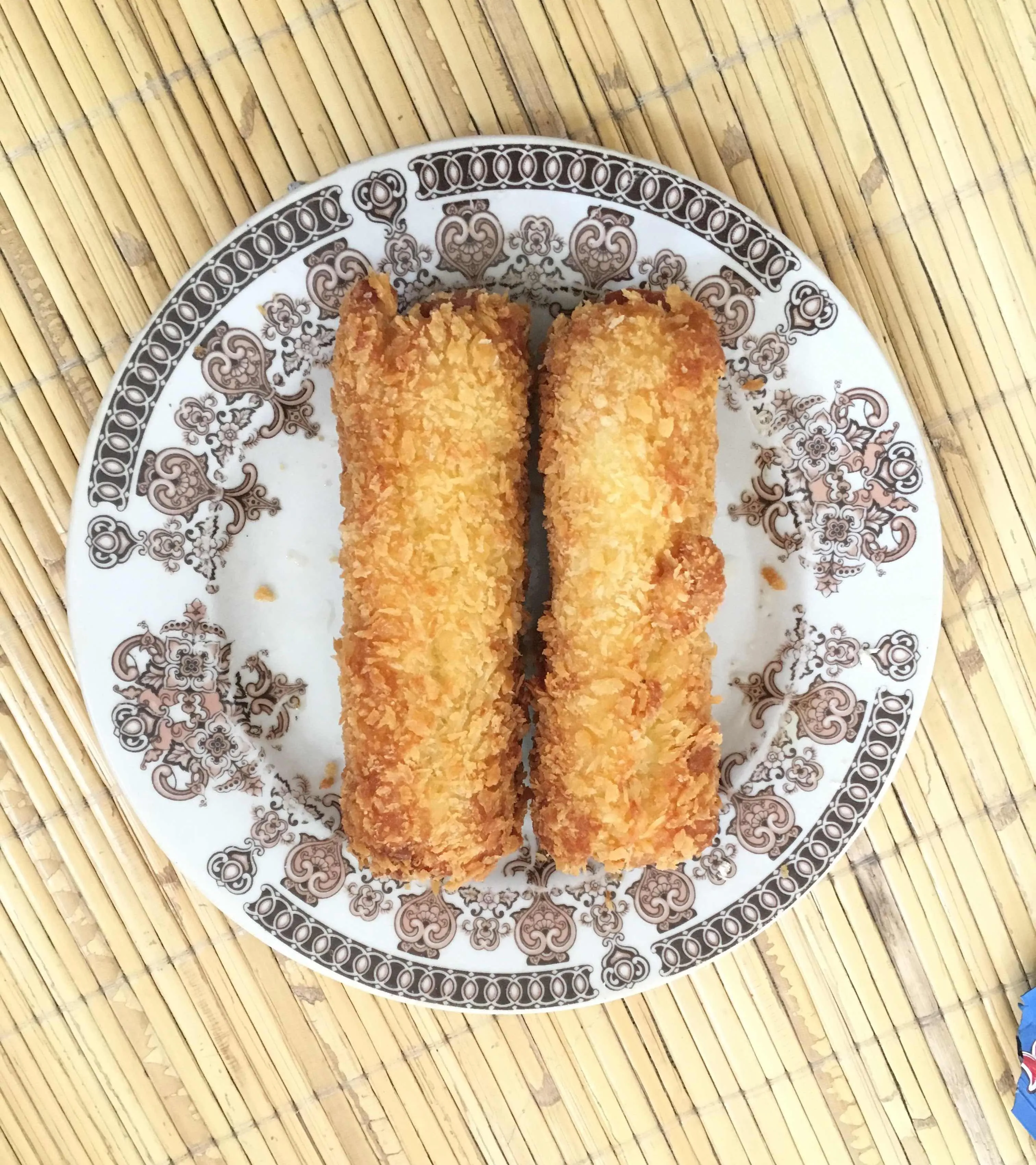 Roti Gulung Sosis Mozarella