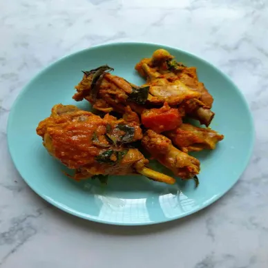 Rica-rica Ayam Kemangi