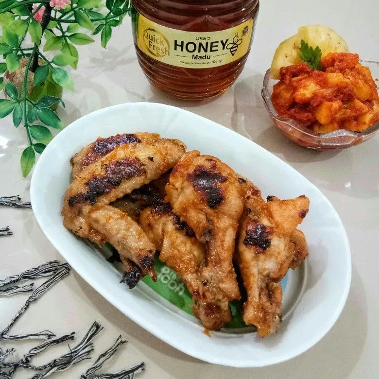 Honey Roasted Chicken Wings