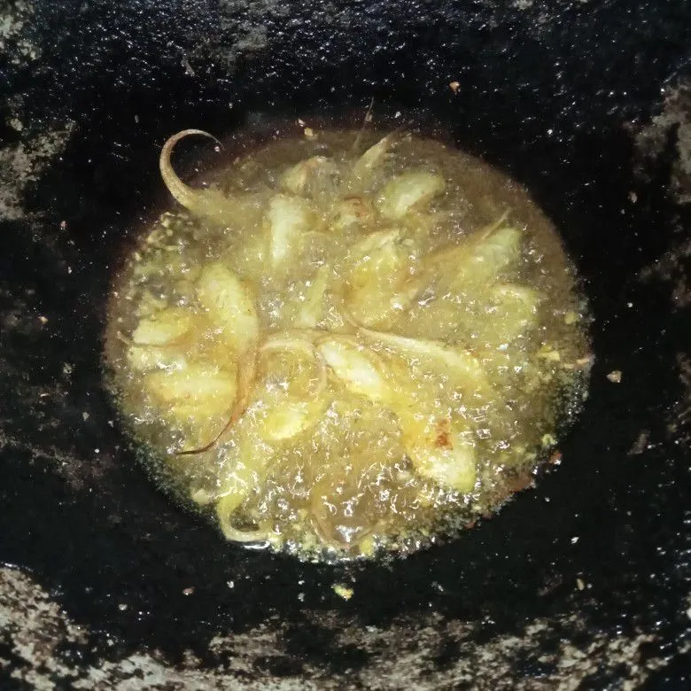 Step 4 Ikan Bulu Ayam Goreng Bumbu Kunyit