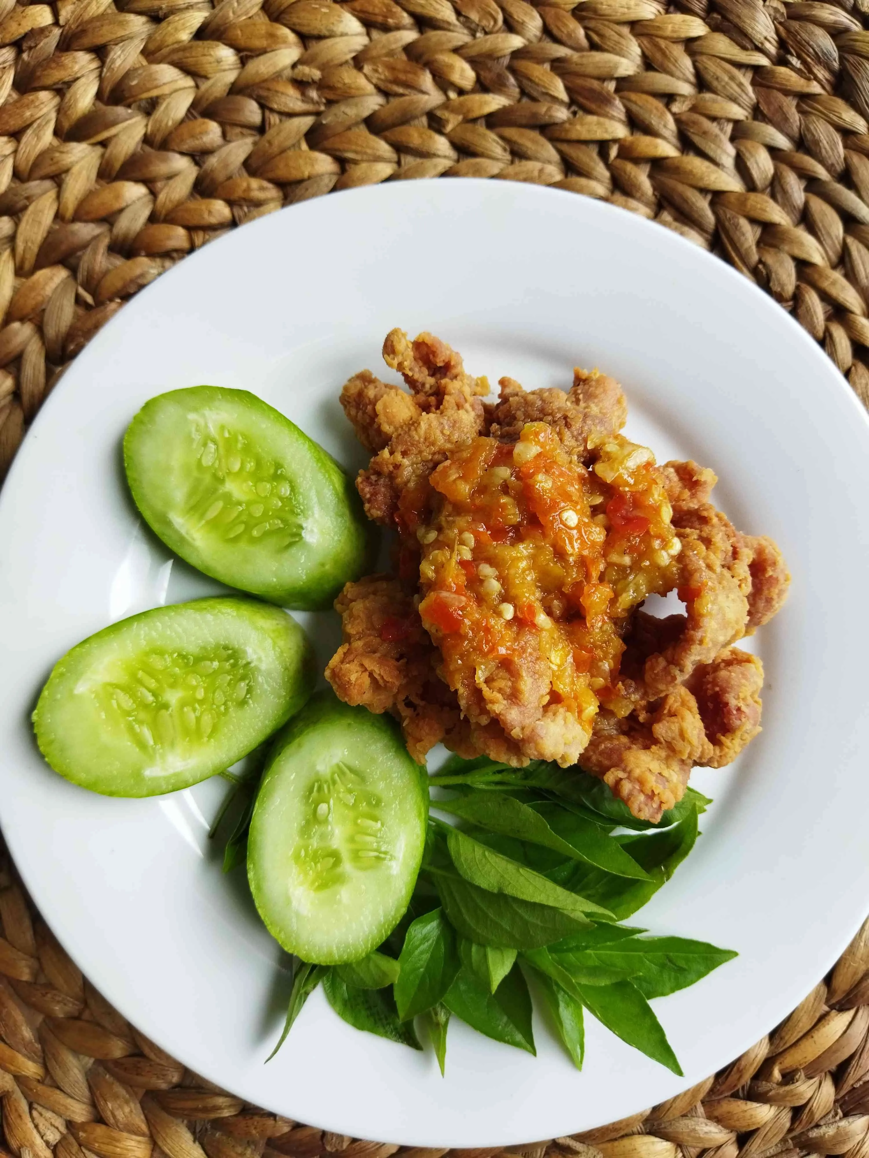 Kulit Ayam Crispy Sambel Geprek