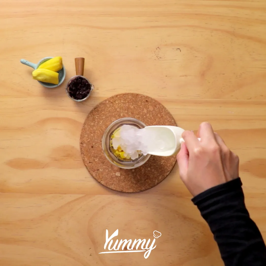 Step 2 Es Tape Ketan Durian Milky Rose