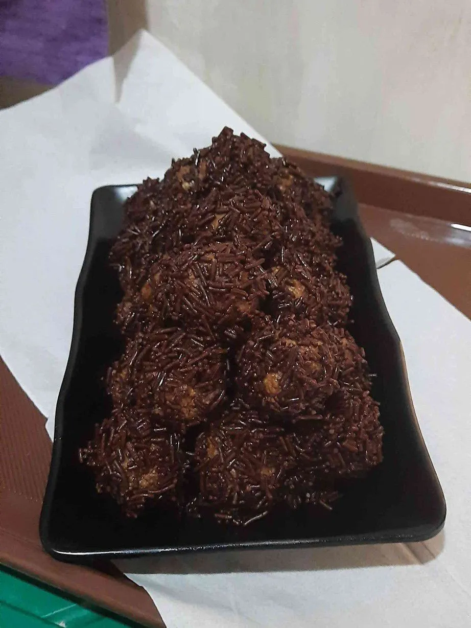 Bola-bola Coklat Marie Susu