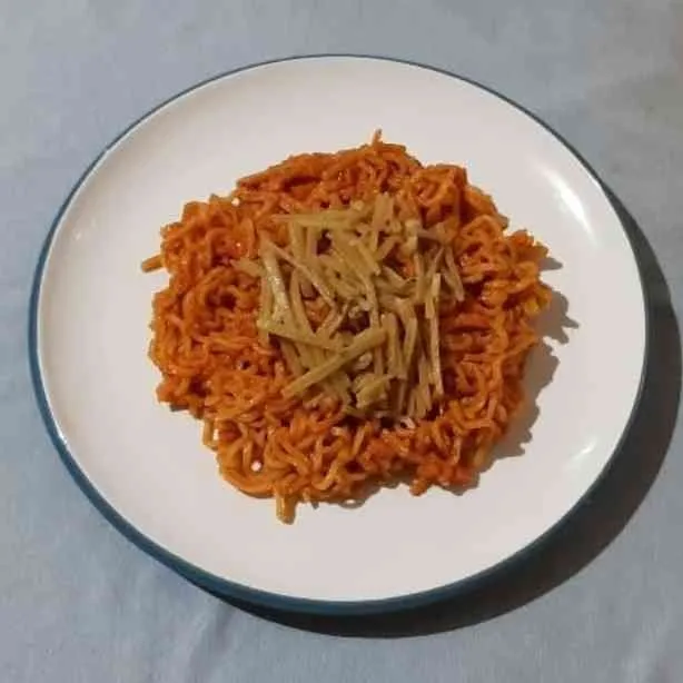 Mie Goreng Kadedemes