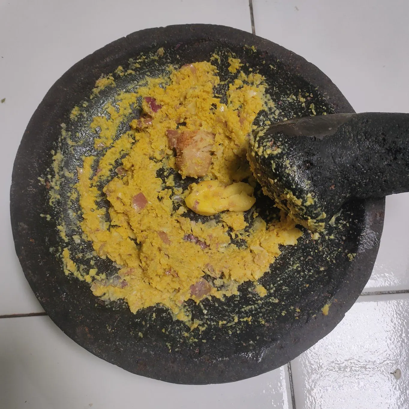 Step 2 Daun Singkong Ikan Teri Kuah Santan