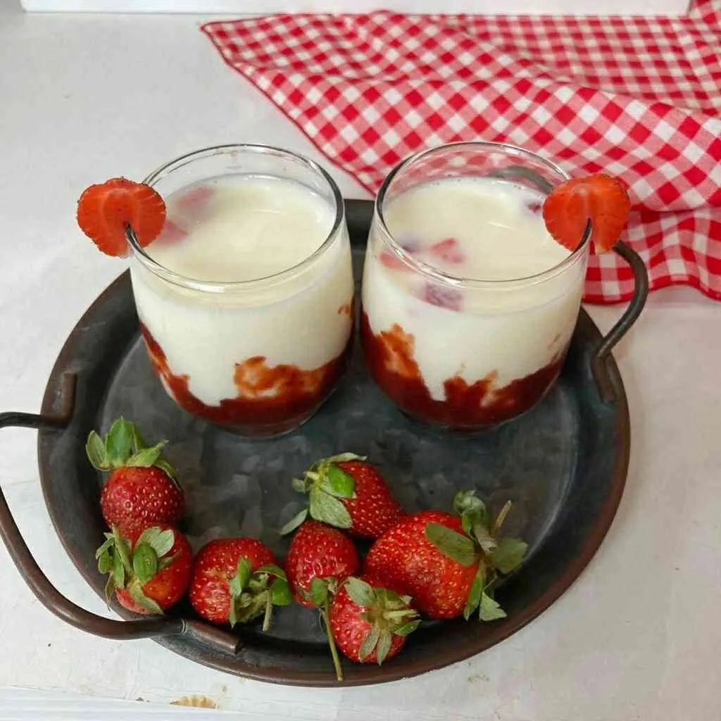 Korean Milk Strawberry