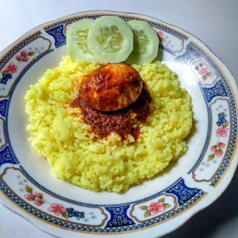 Nasi Kuning Banjar