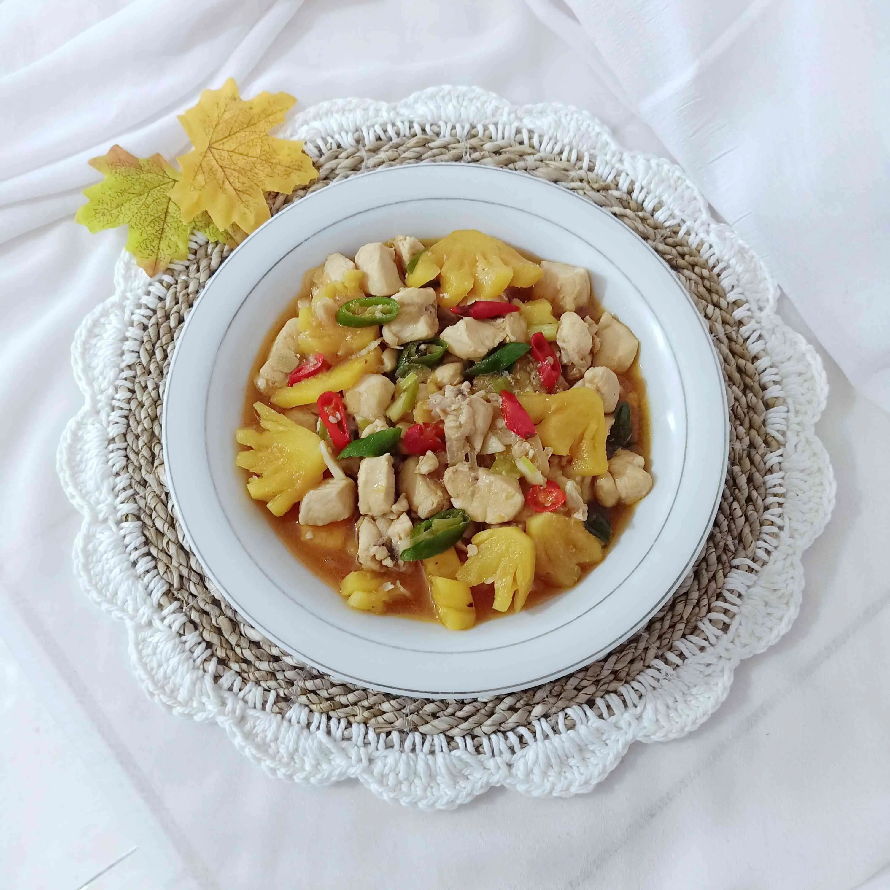 Tumis Ayam Nanas Pedas