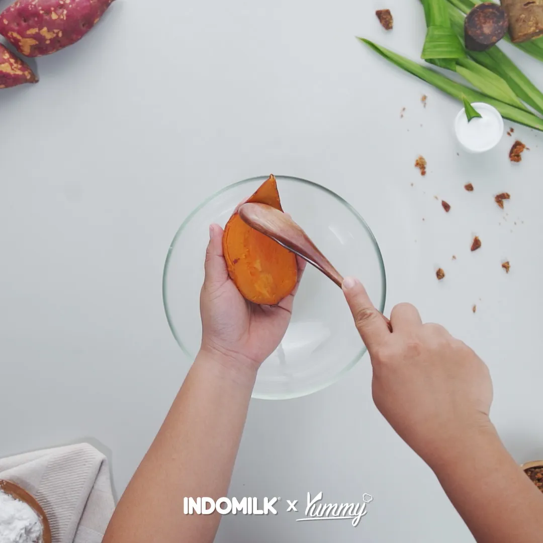 Step 1 Biji Salak Kuah Susu