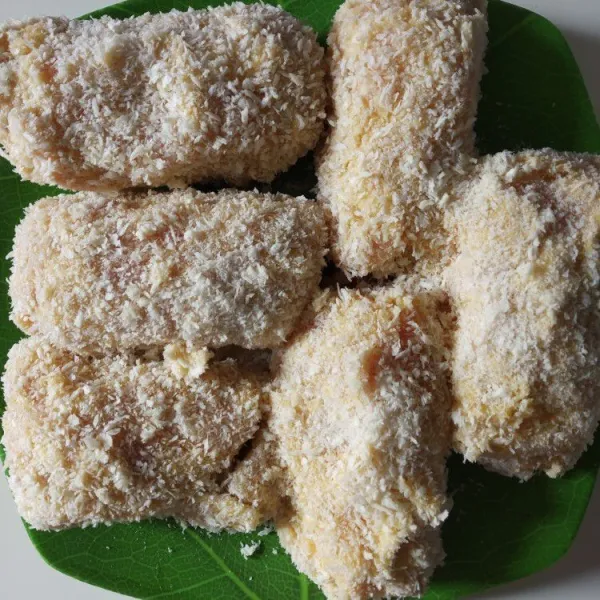 Setelah semua selesai masukan kembali ayam ke dalam kulkas dan diamkan selama 30 menit