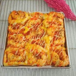 Pizza Rolls