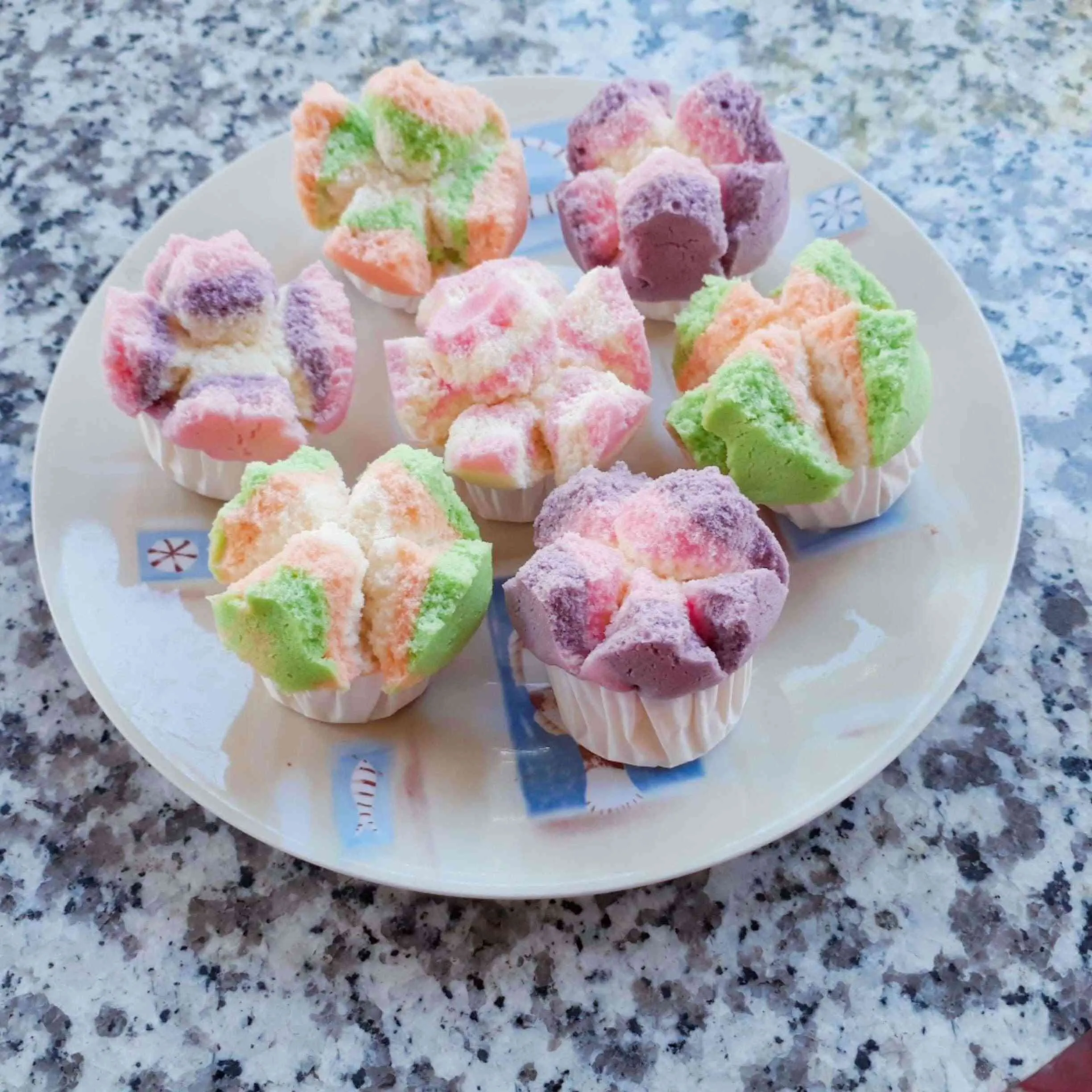 Bolu Mekar Lembut
