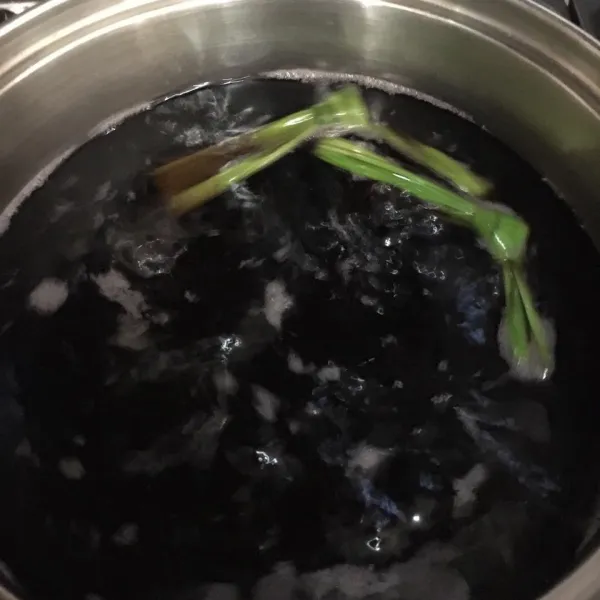 Masak hingga matang sambil diaduk.