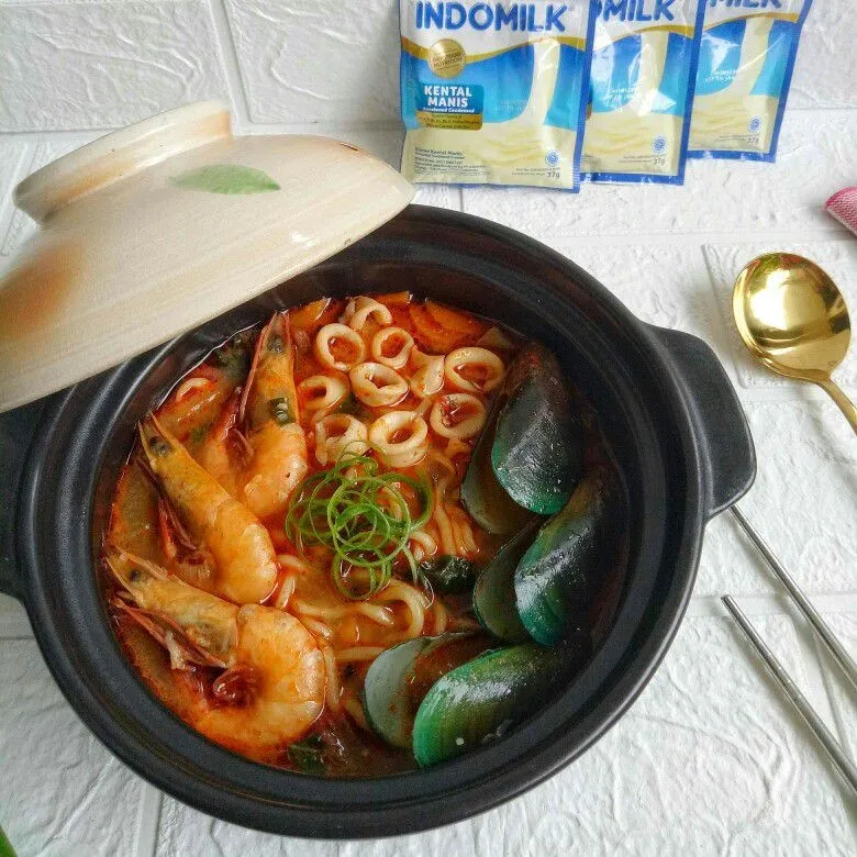 Jjampong Mie Seafood Korea #1Resep1NasiBungkus