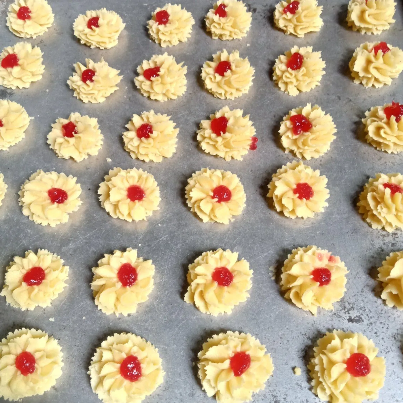 Step 4 Kue Semprit Jadul