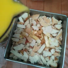 Tuang ke dalam loyang