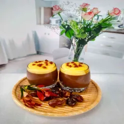 Hot Cocoa Pudding Saus Cream
