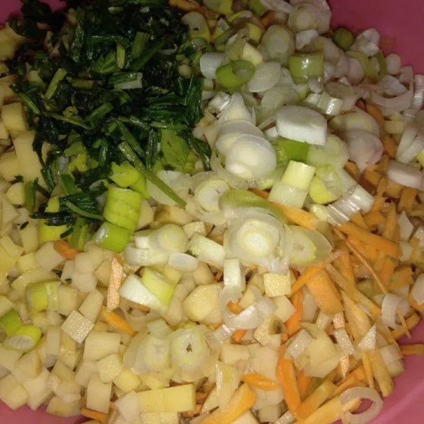 Siapkan bahan sayuran