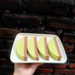 Puding Alpukat Lapis Coklat