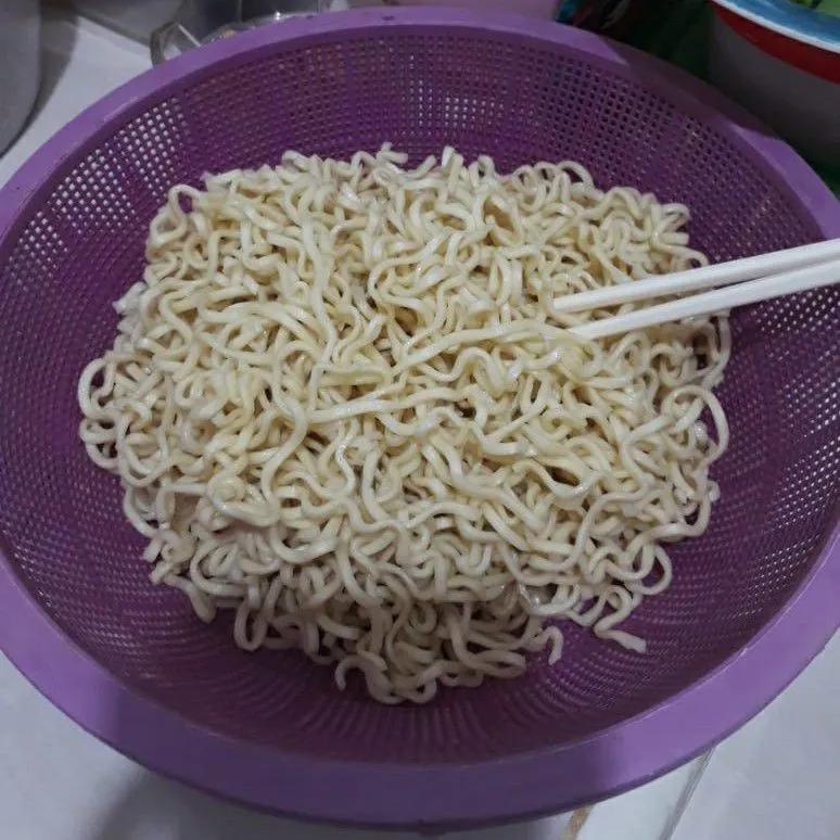 Step 9 Mie Ayam