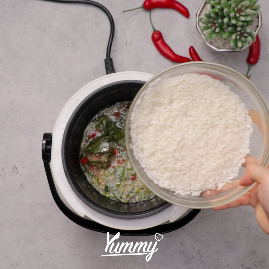Step 3 Nasi Daun Jeruk Rice Cooker