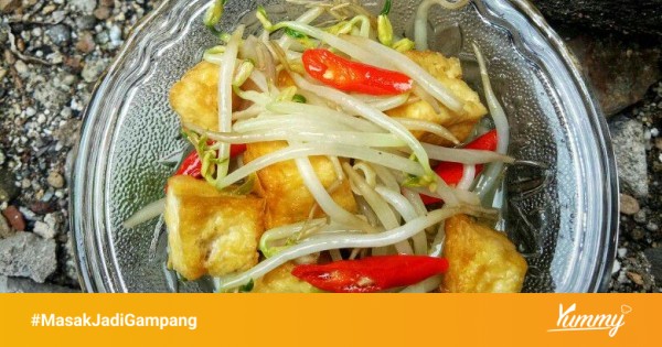 Sayur santen toge tahu dengan berbagai bahan yang digunakan