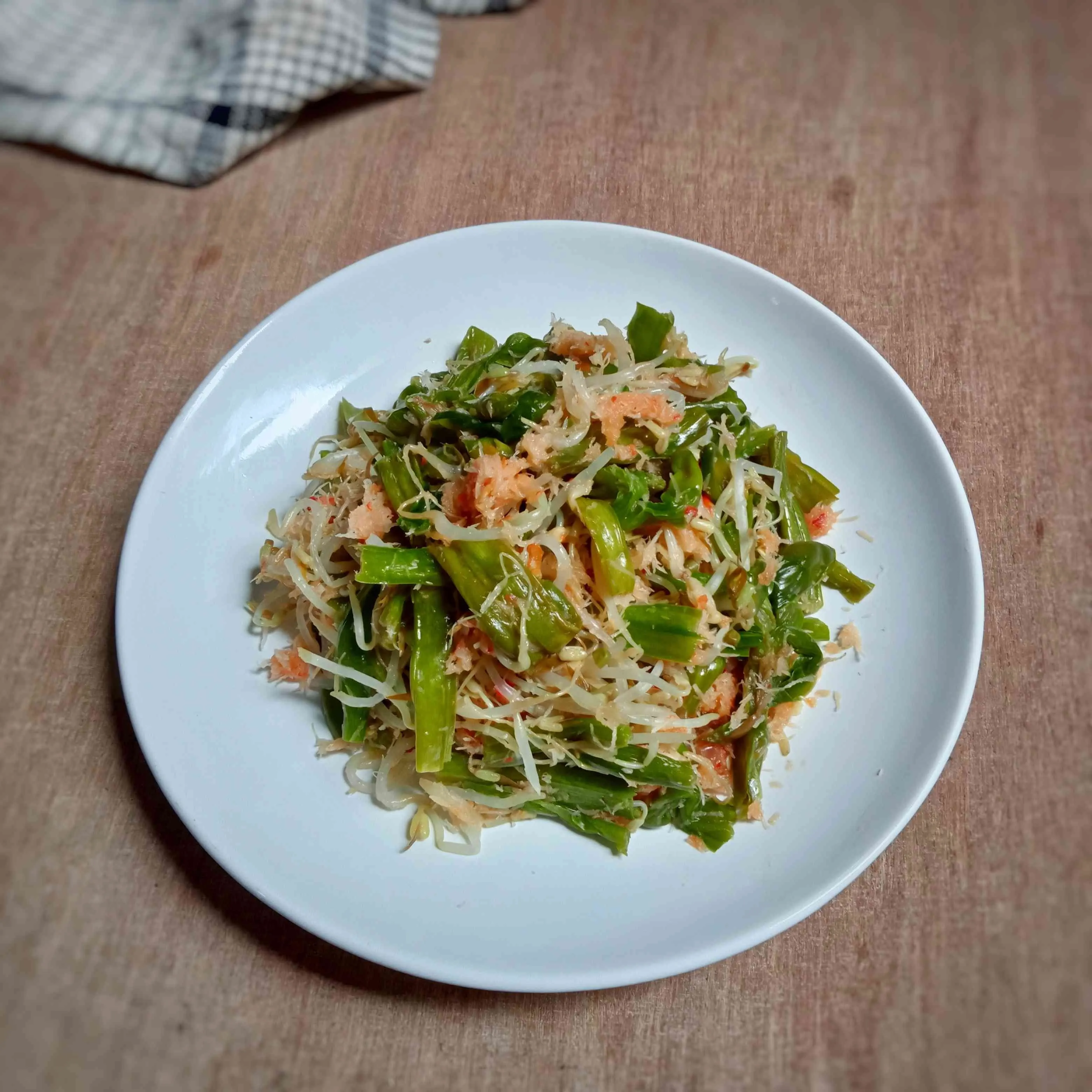 Urap Genjer dan Tauge