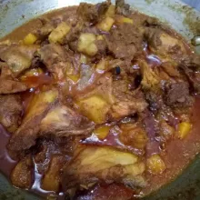 Masak kembali sampai kuah agak kering.