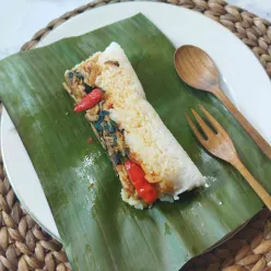 Nasi Bakar Tongkol Pedas