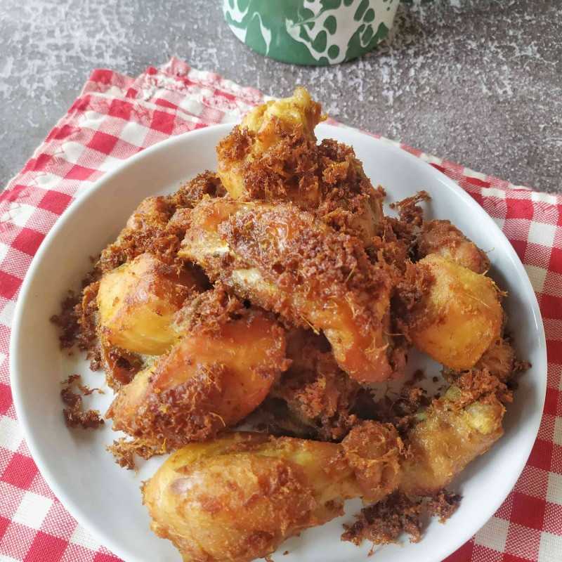 Resep Ayam Goreng Telur dari Chef dapurtehnia Yummy App