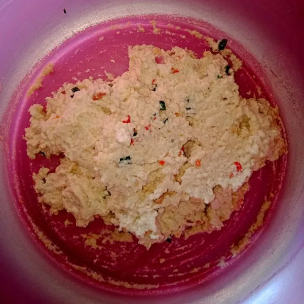 Beri garam, lada, dan penyedap secukupnya