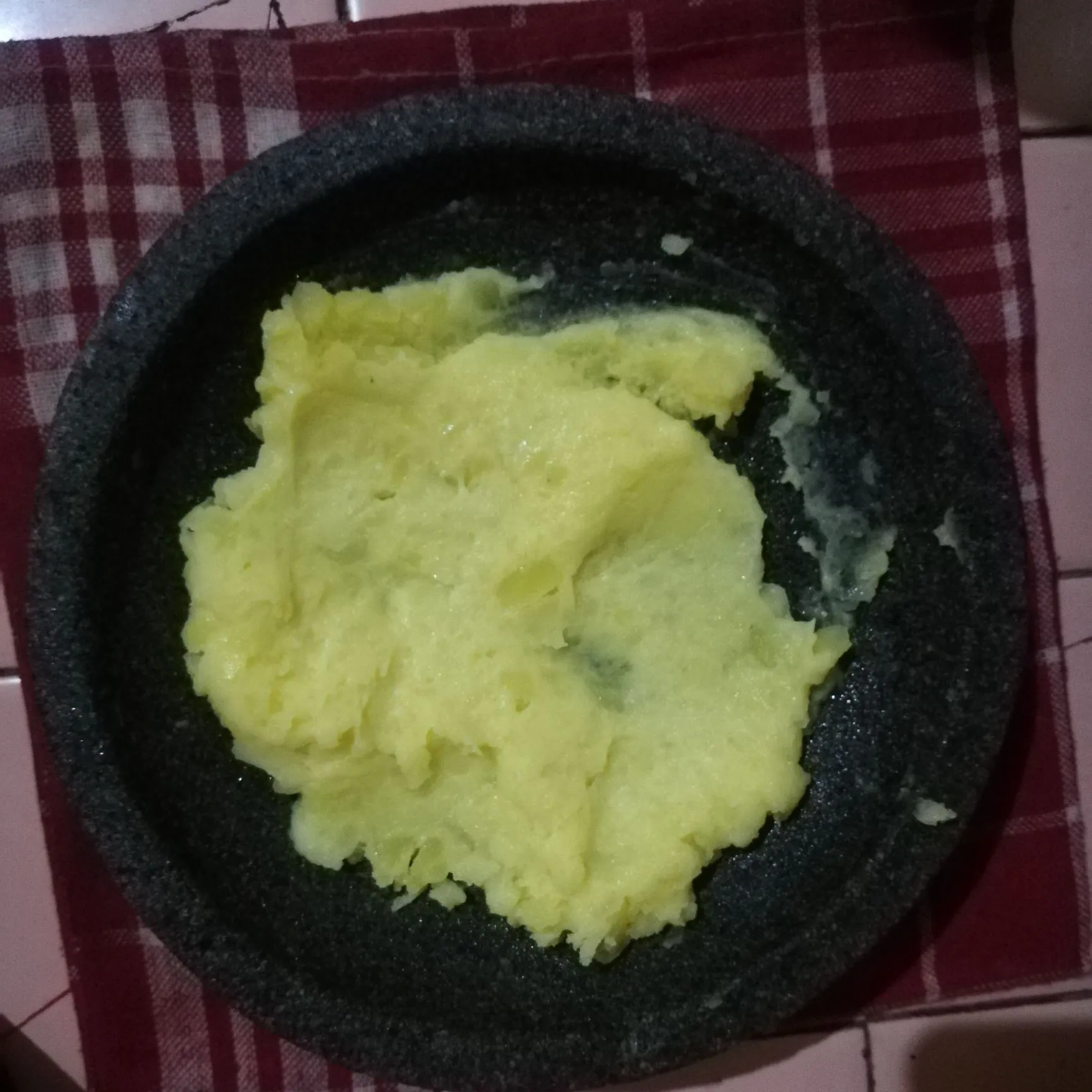 Step 4 Kroket Kentang Isi Tempe Pedas