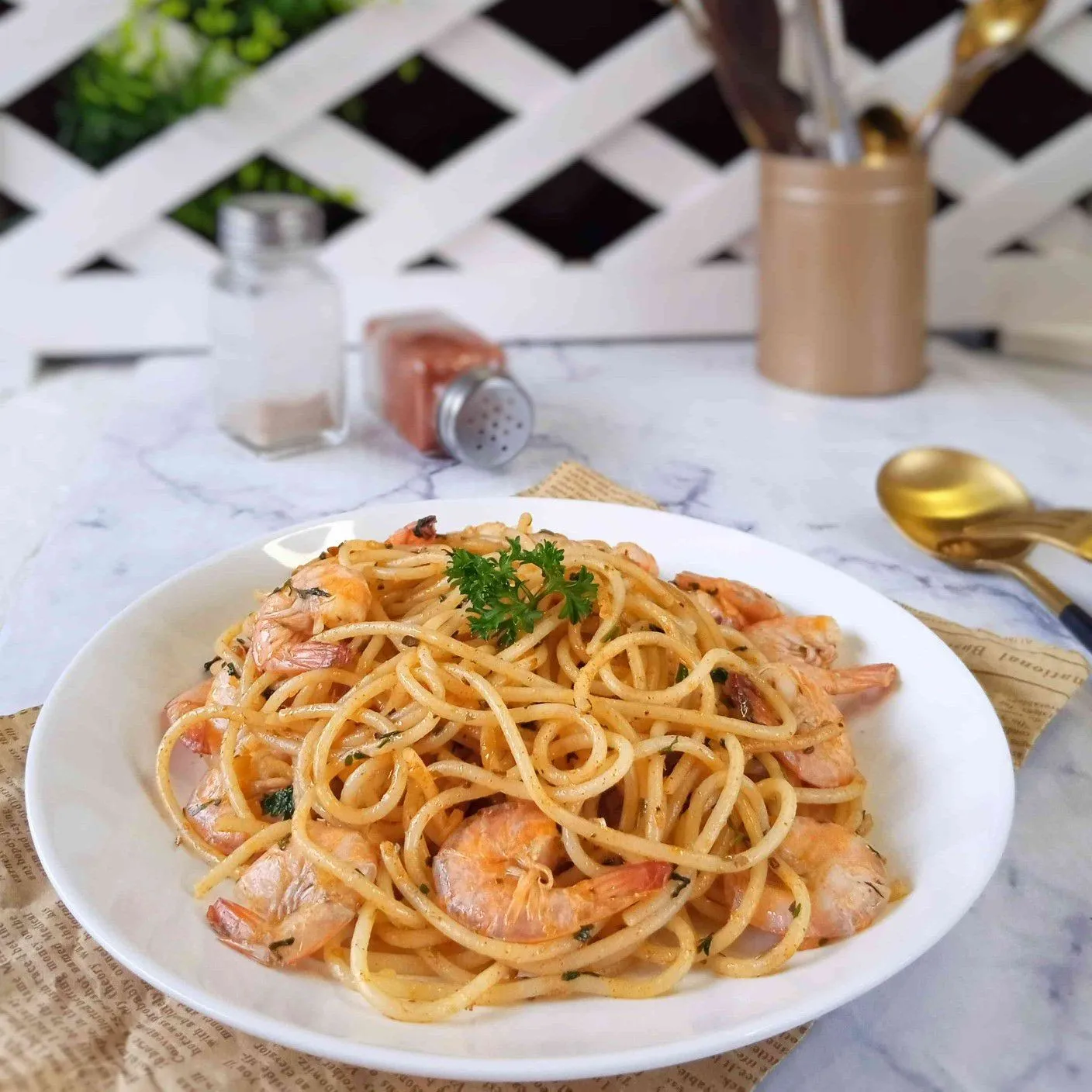 Spicy Aglio Olio With Prawns